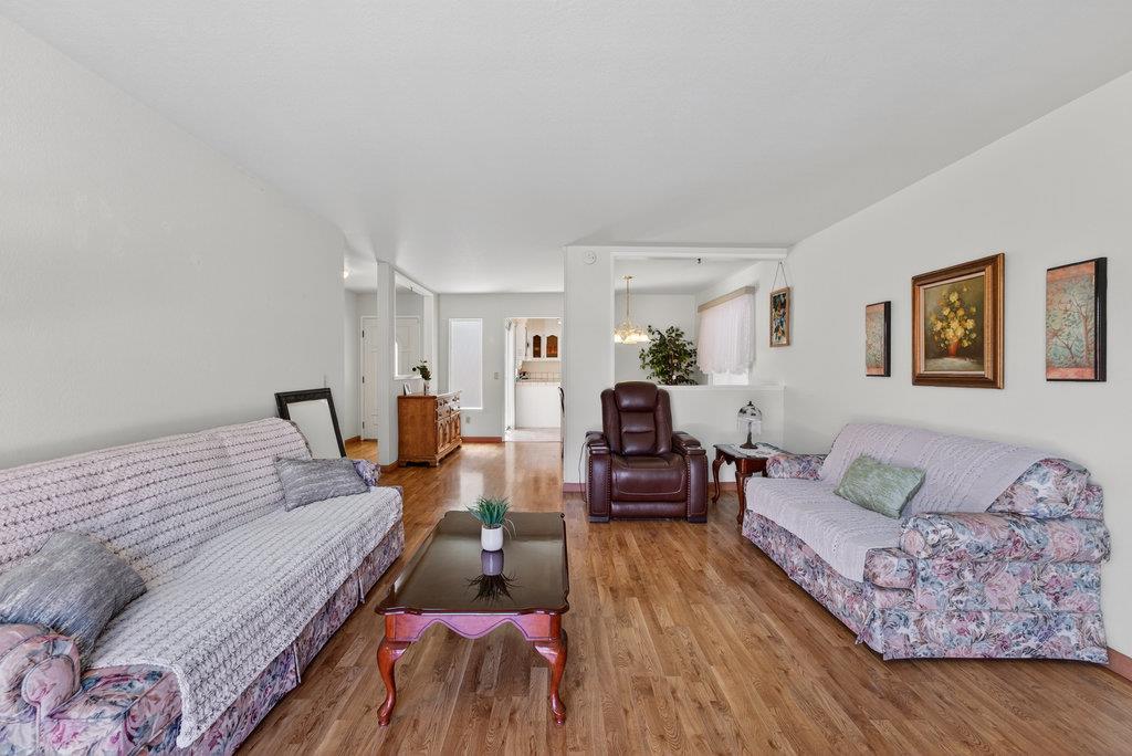 486 Cloudview Drive