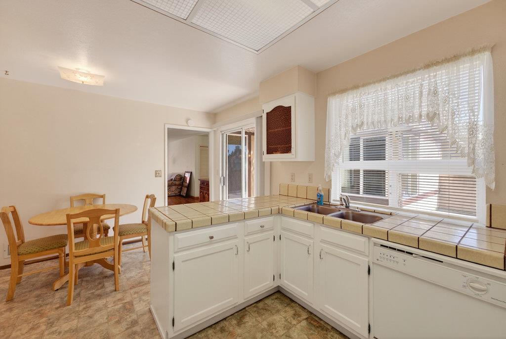 486 Cloudview Drive