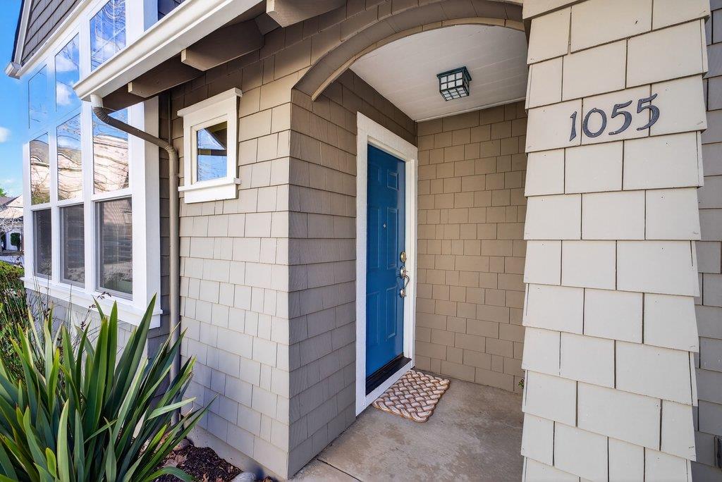 1055 Nobel Drive