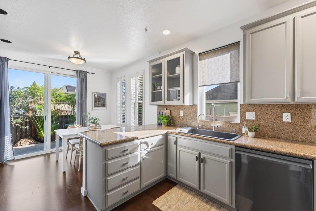 1055 Nobel Drive