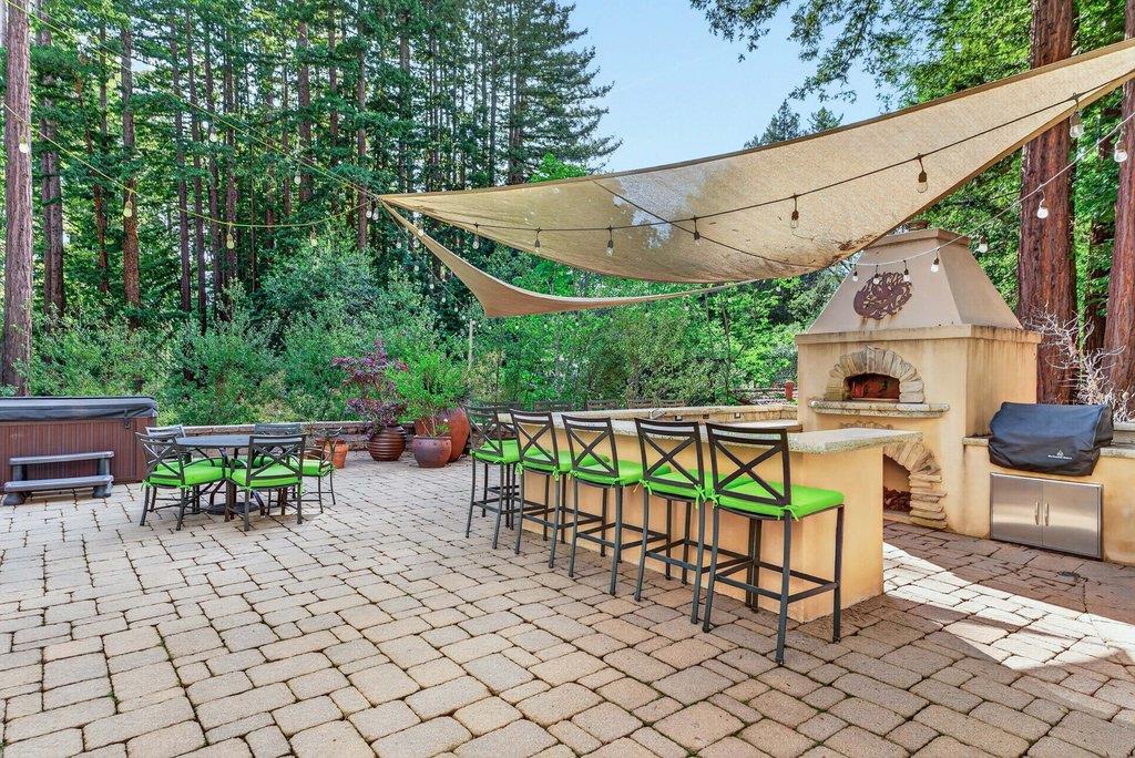 121 Palomino Way