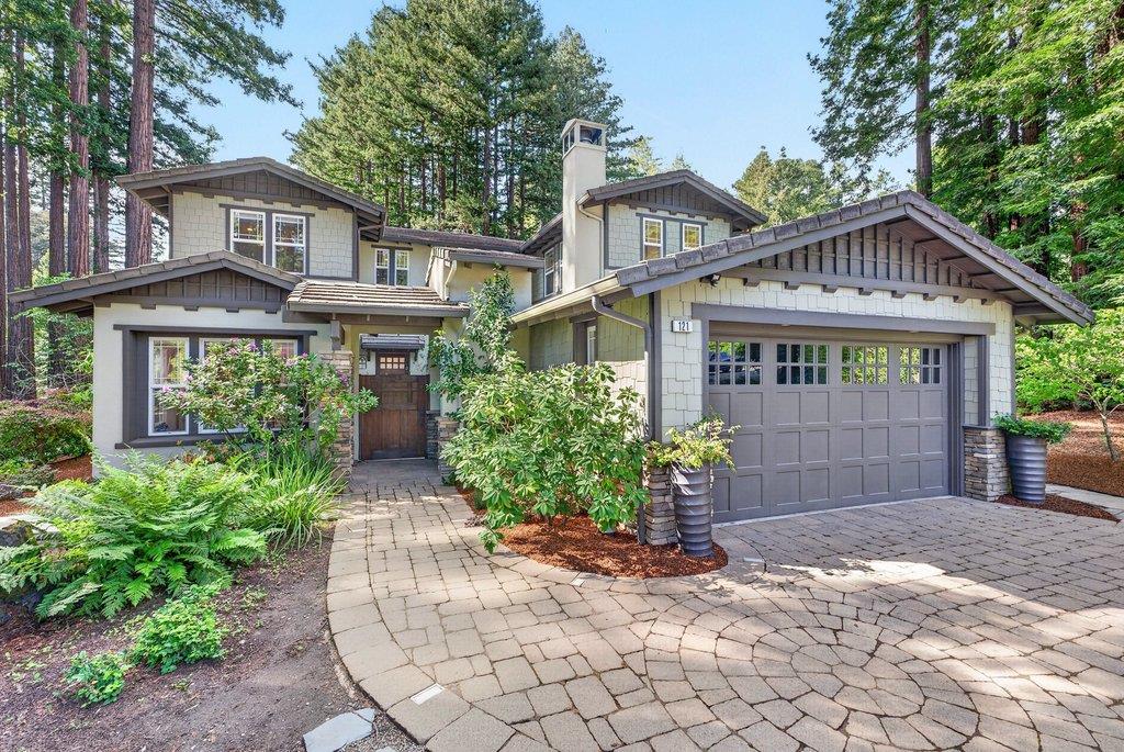 121 Palomino Way