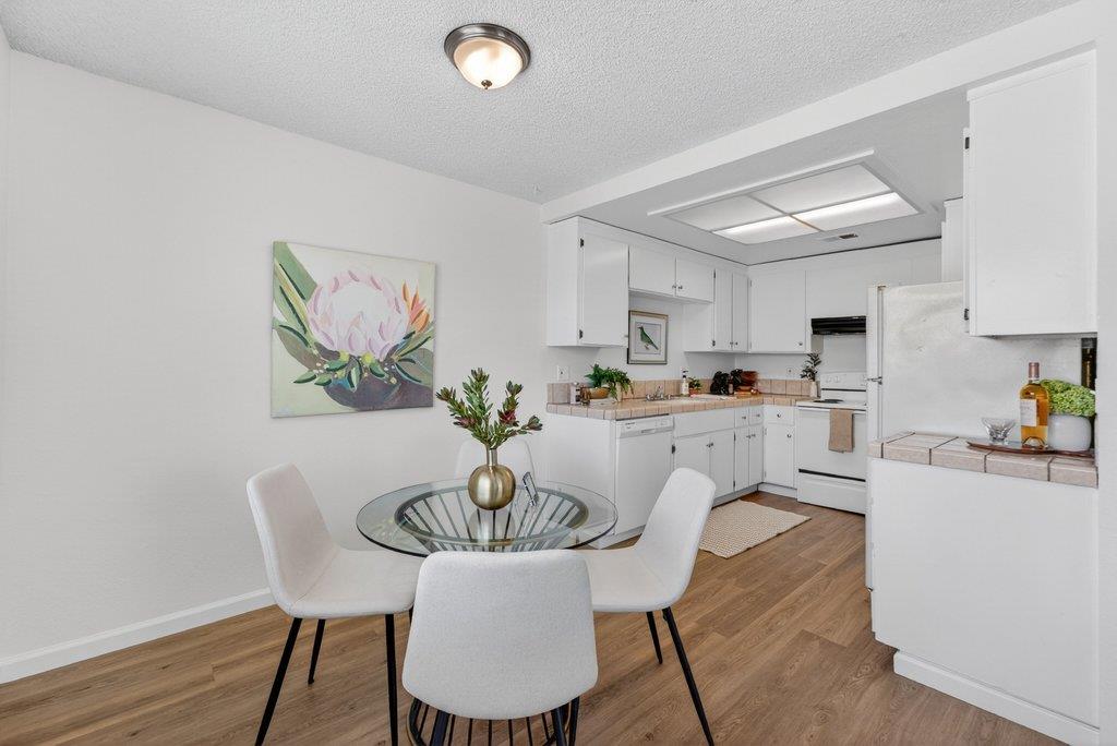 4266 Topsail Court 4