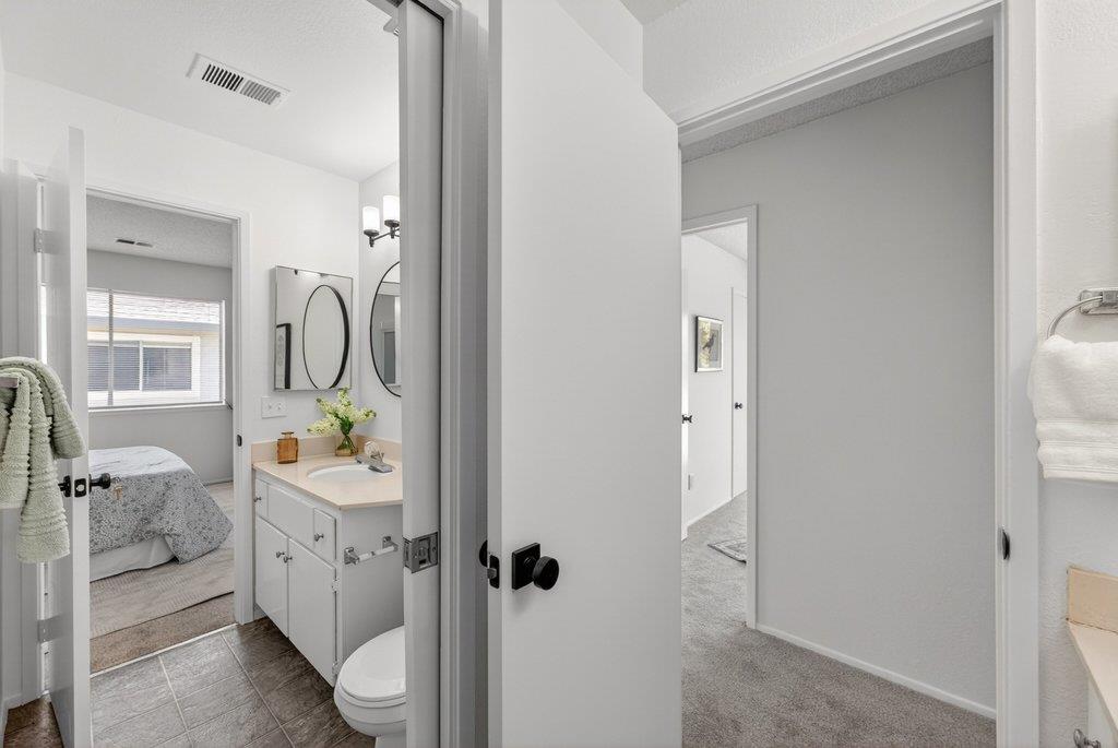 4266 Topsail Court 4