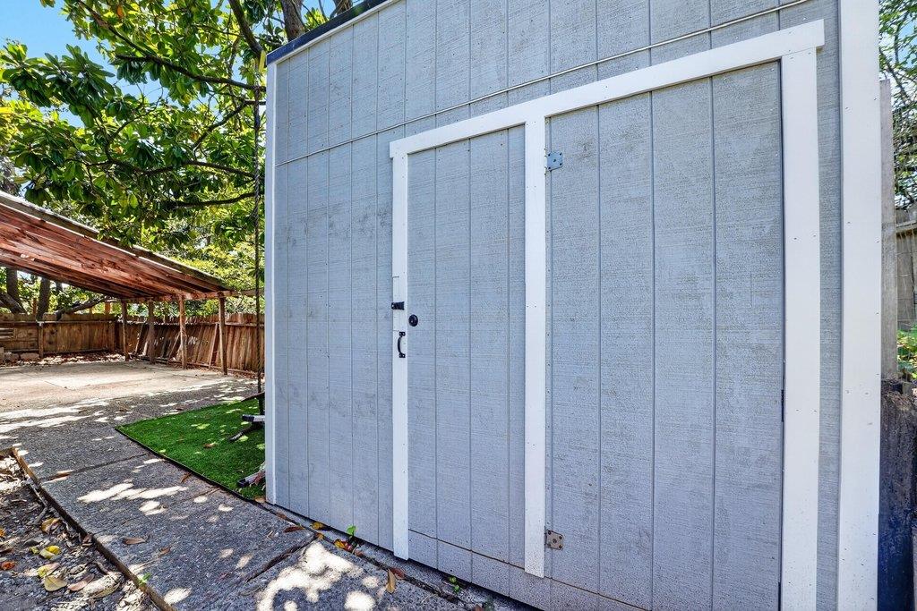 530 Cathedral Drive