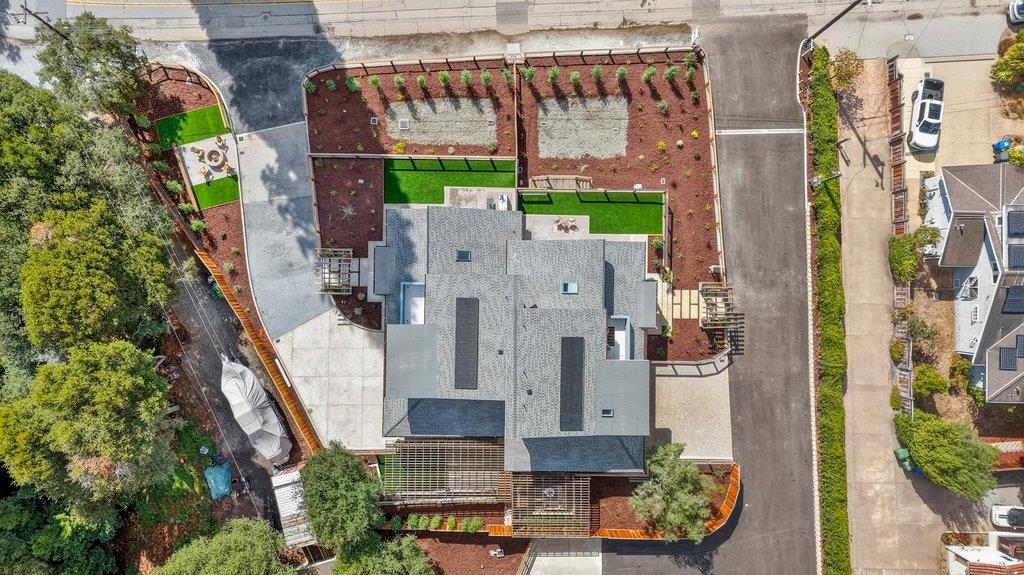 7431 Mesa DR