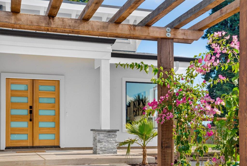 7431 Mesa DR