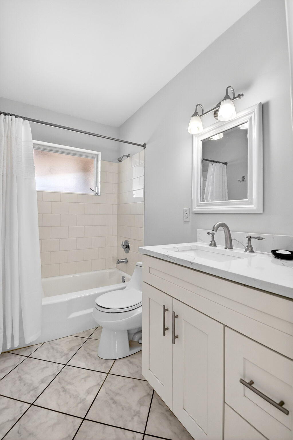 2783 E Dudley Dr Drive E D