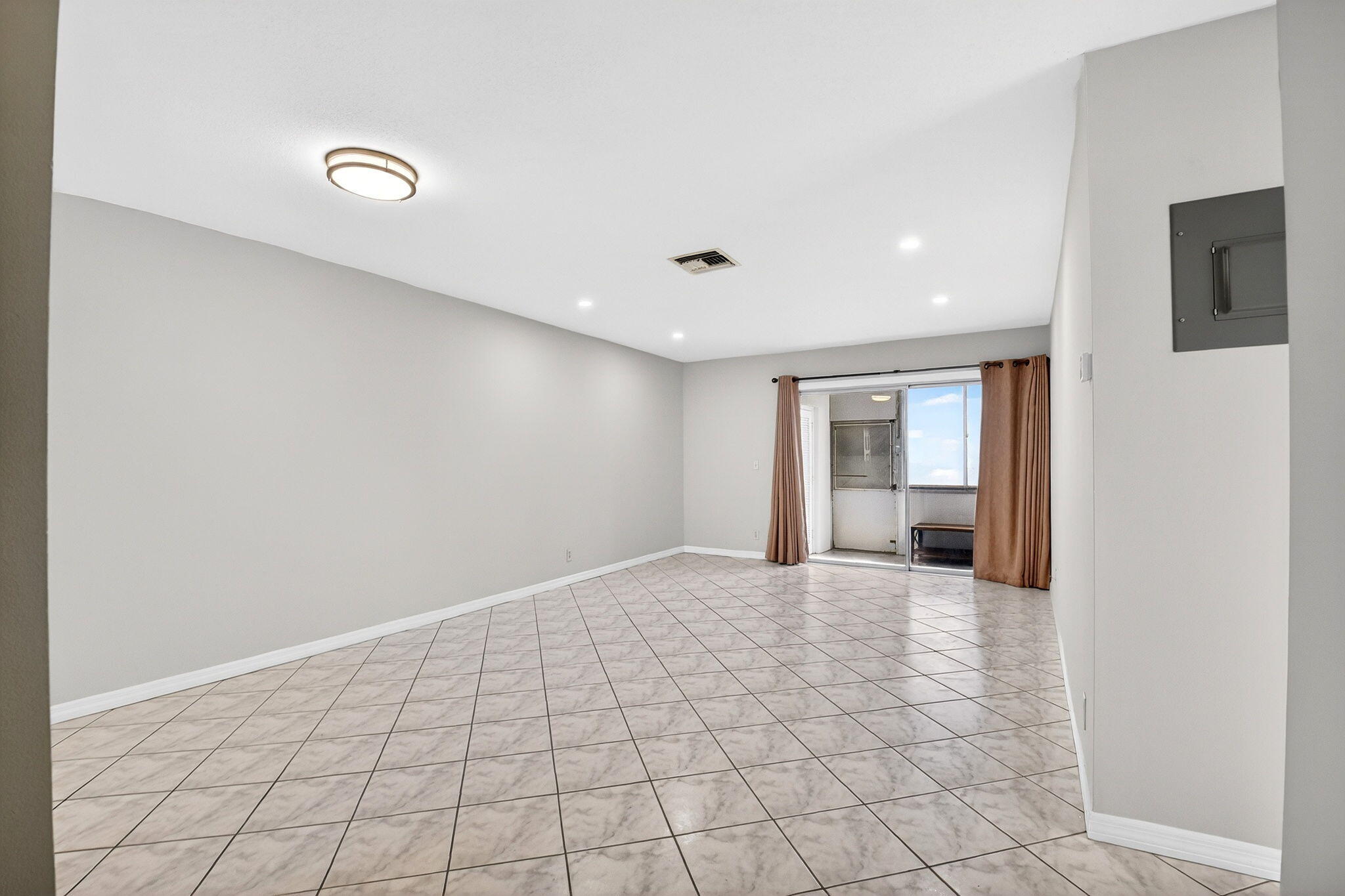 2783 E Dudley Dr Drive E D