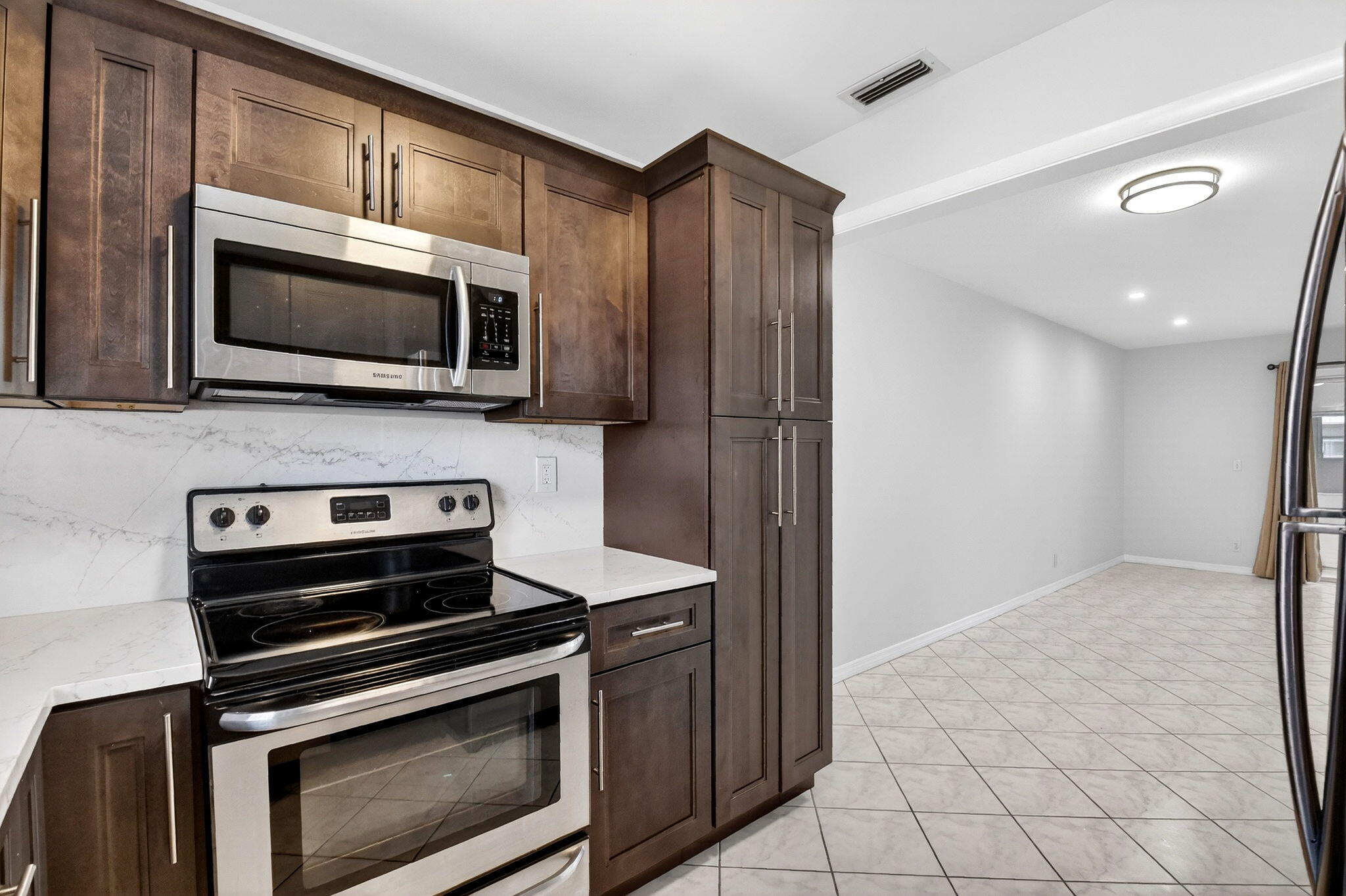 2783 E Dudley Dr Drive E D