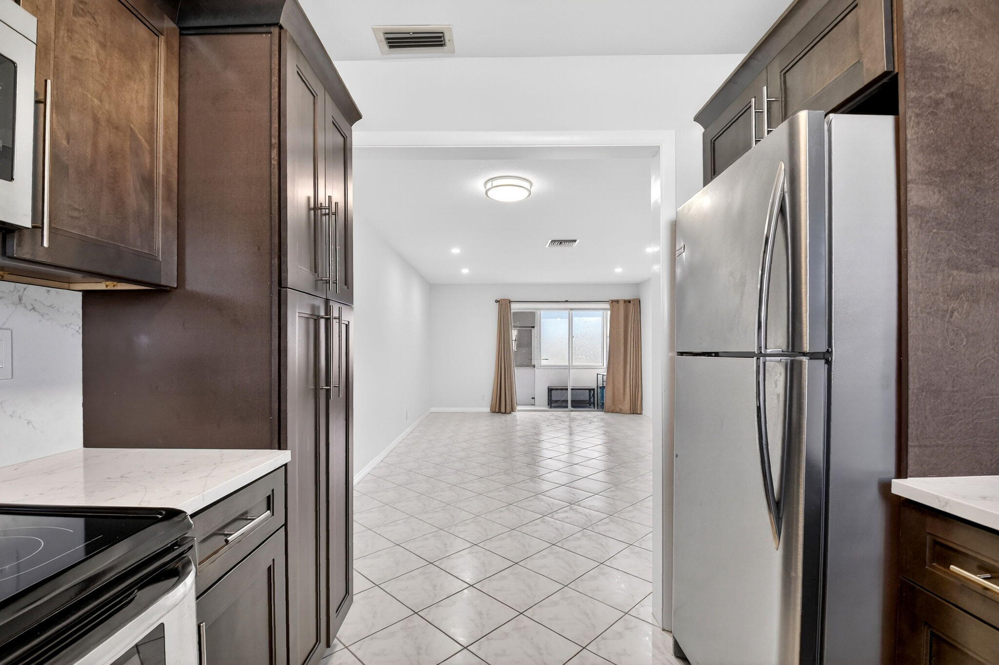 2783 E Dudley Dr Drive E D