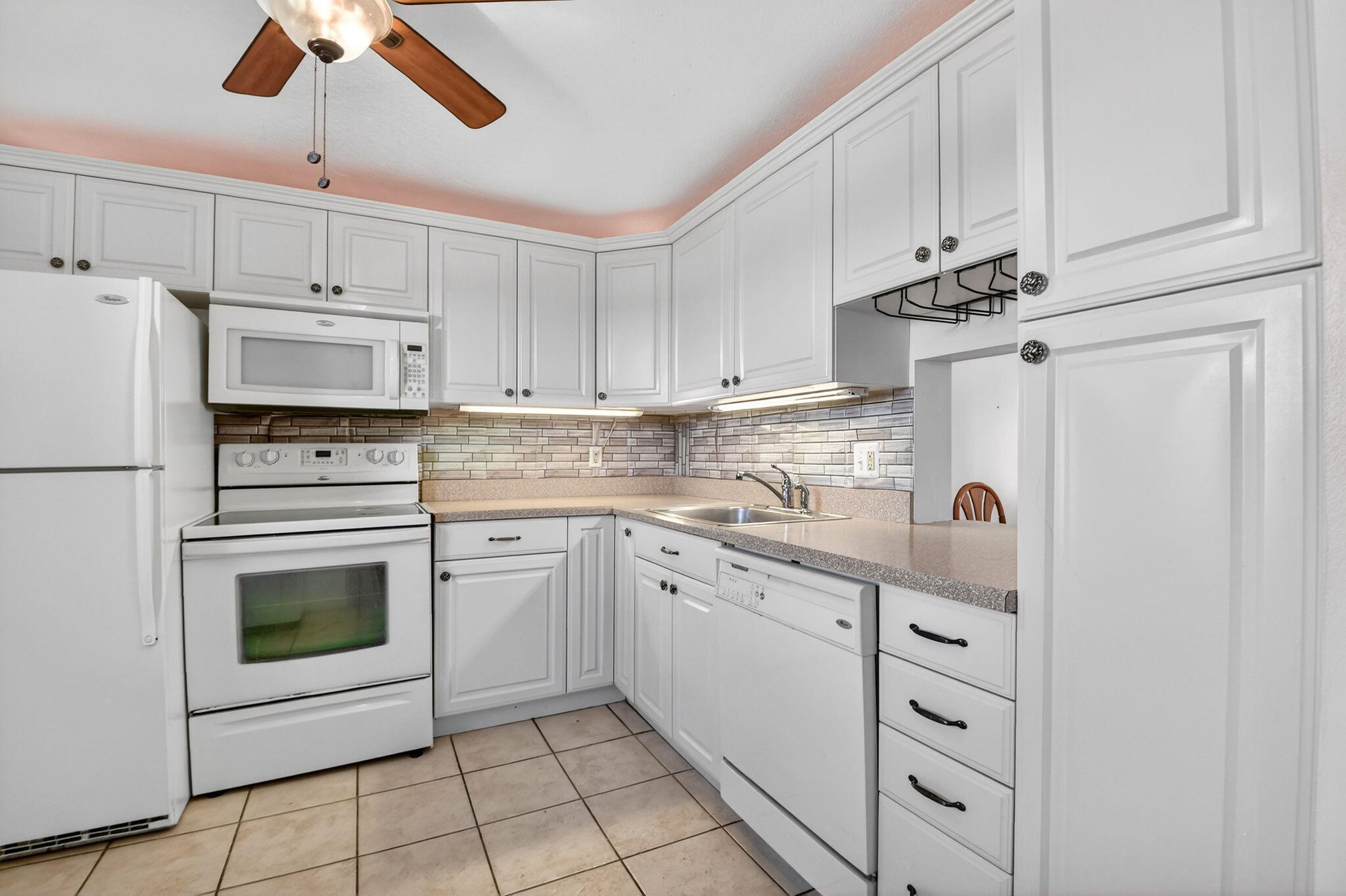 230 NE 26th Avenue 302