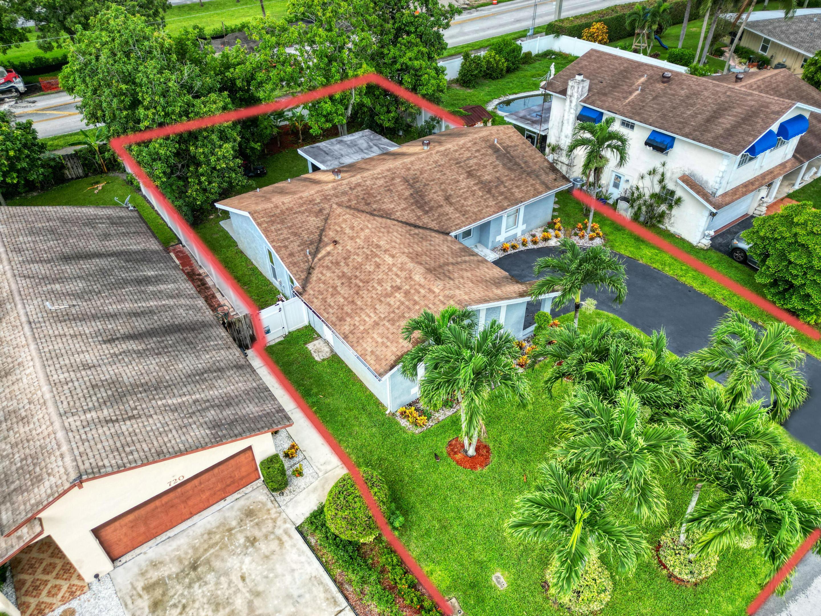 724 Avenue Chaumont