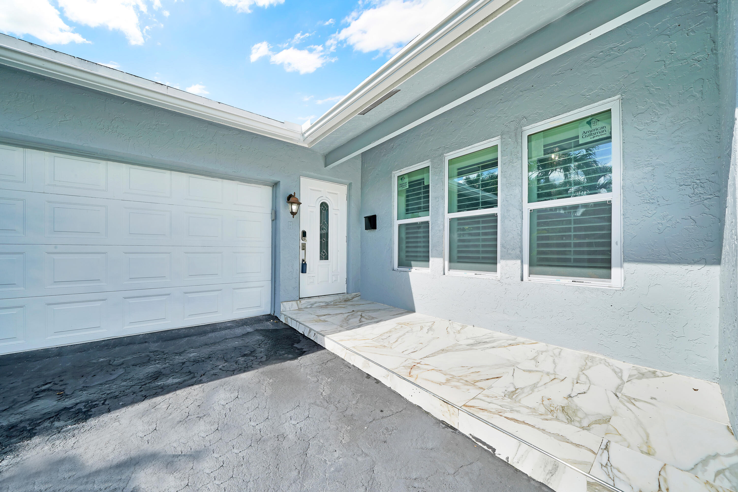 724 Avenue Chaumont