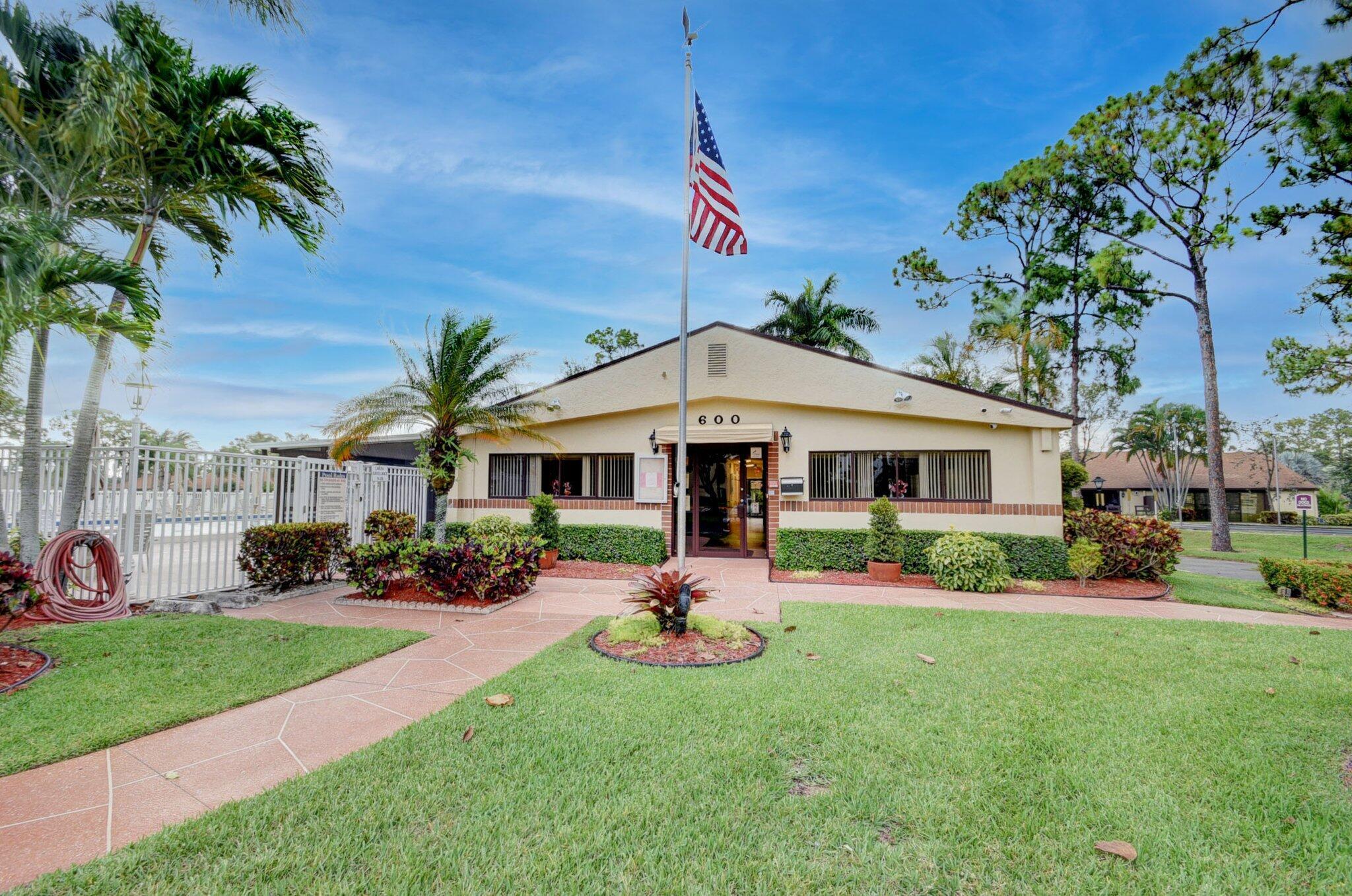 616 SEA PINE Way C2