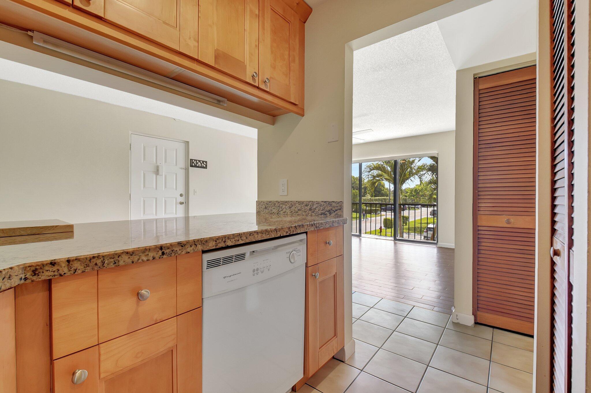 616 SEA PINE Way C2
