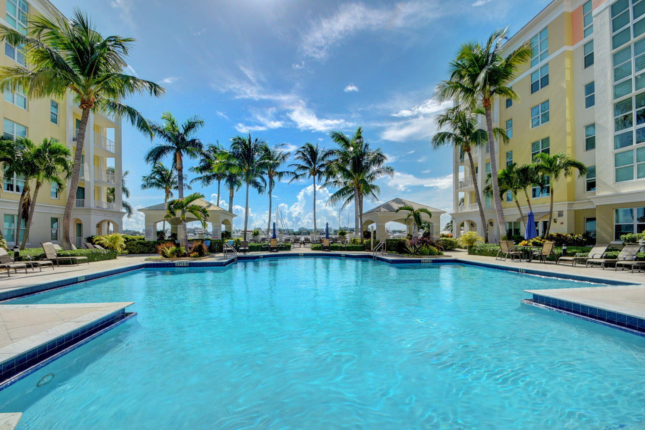 802 W WINDWARD Way 316