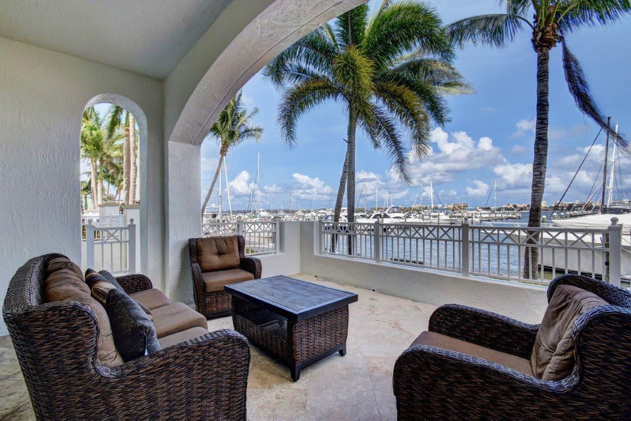 802 W WINDWARD Way 316