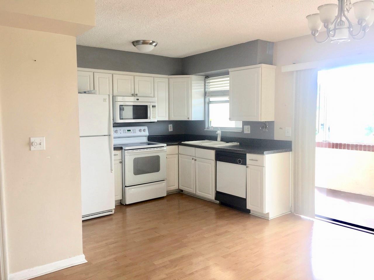 1100 SE 4th Ave 33