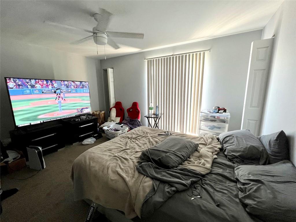 1100 SE 4th Ave 33