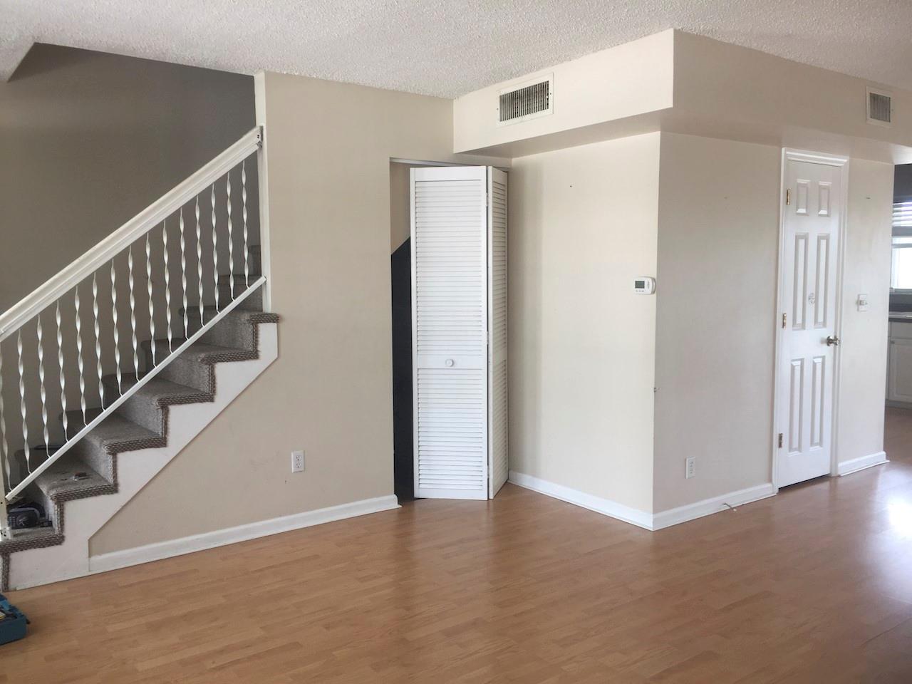 1100 SE 4th Ave 33