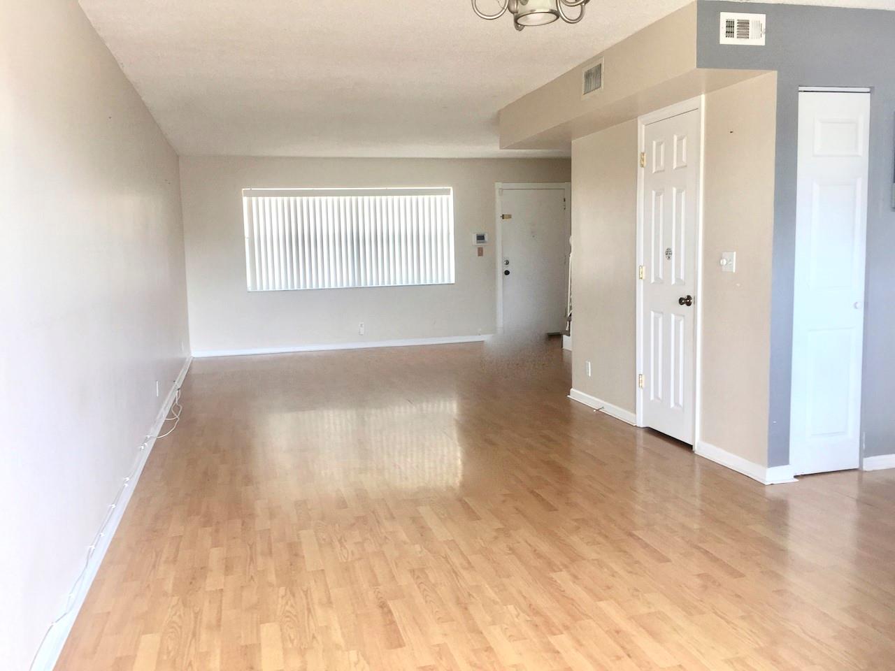 1100 SE 4th Ave 33