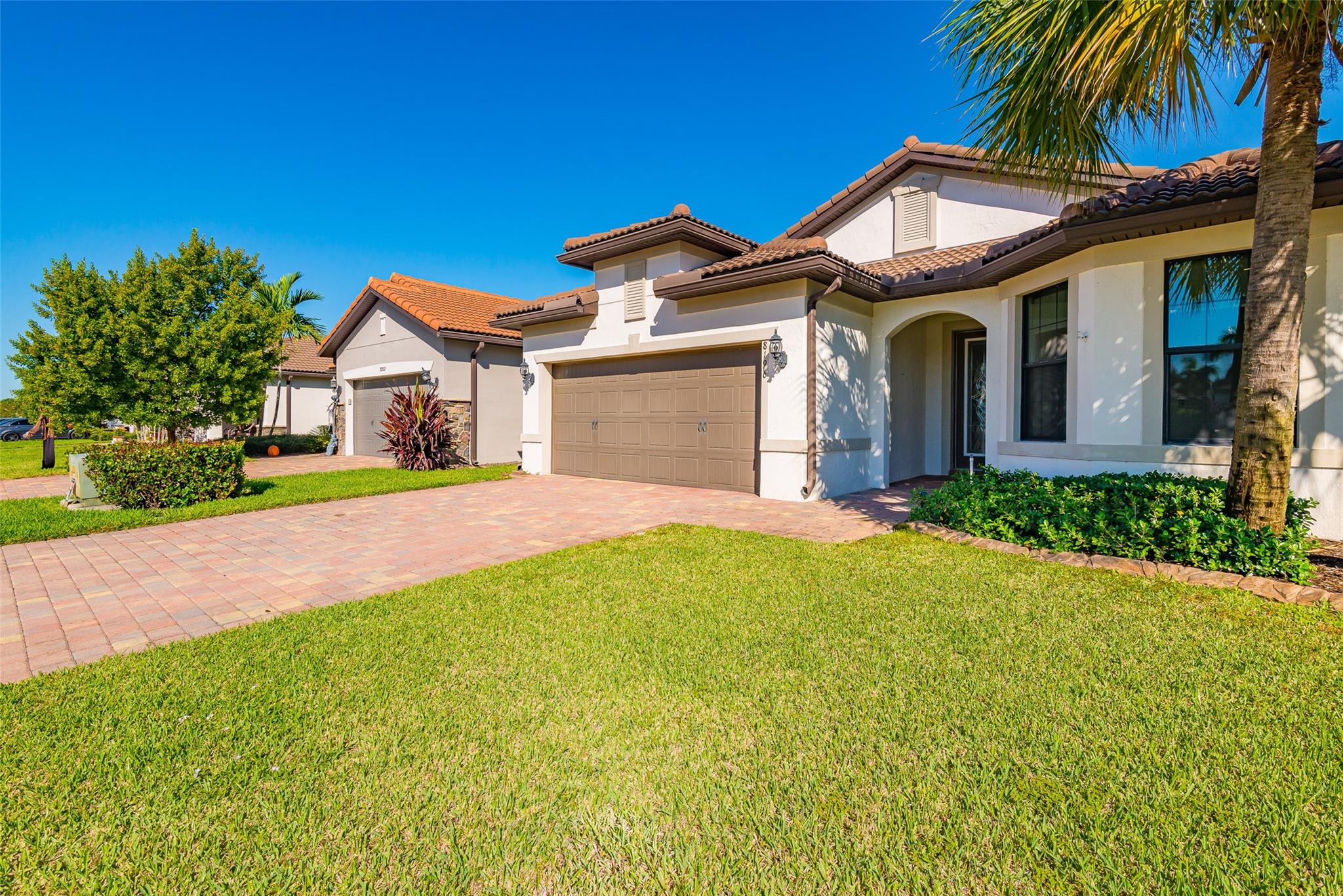 8196 Hanoverian Dr