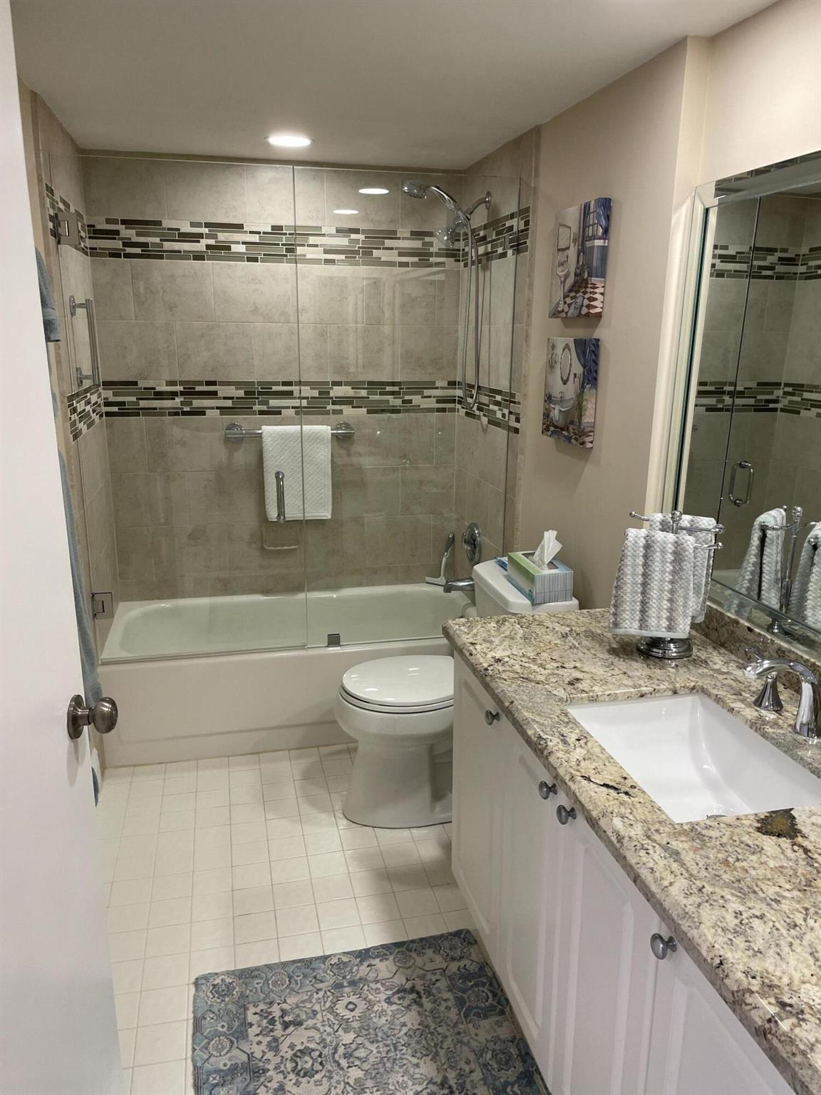 14096 Huntington Pointe Drive 106