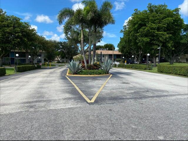 9875 Pineapple Tree Drive 205