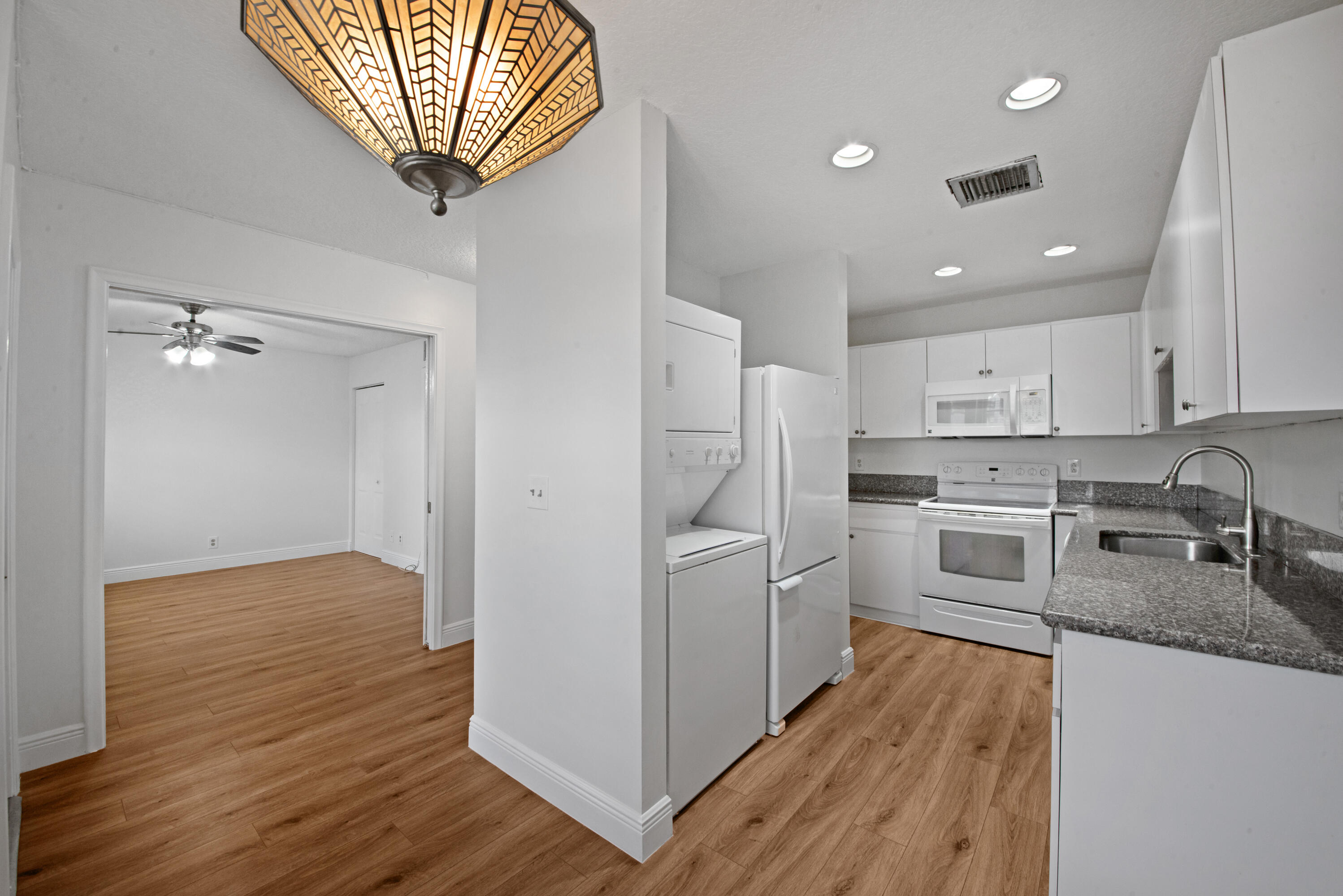 1845 NW 18th Street 103