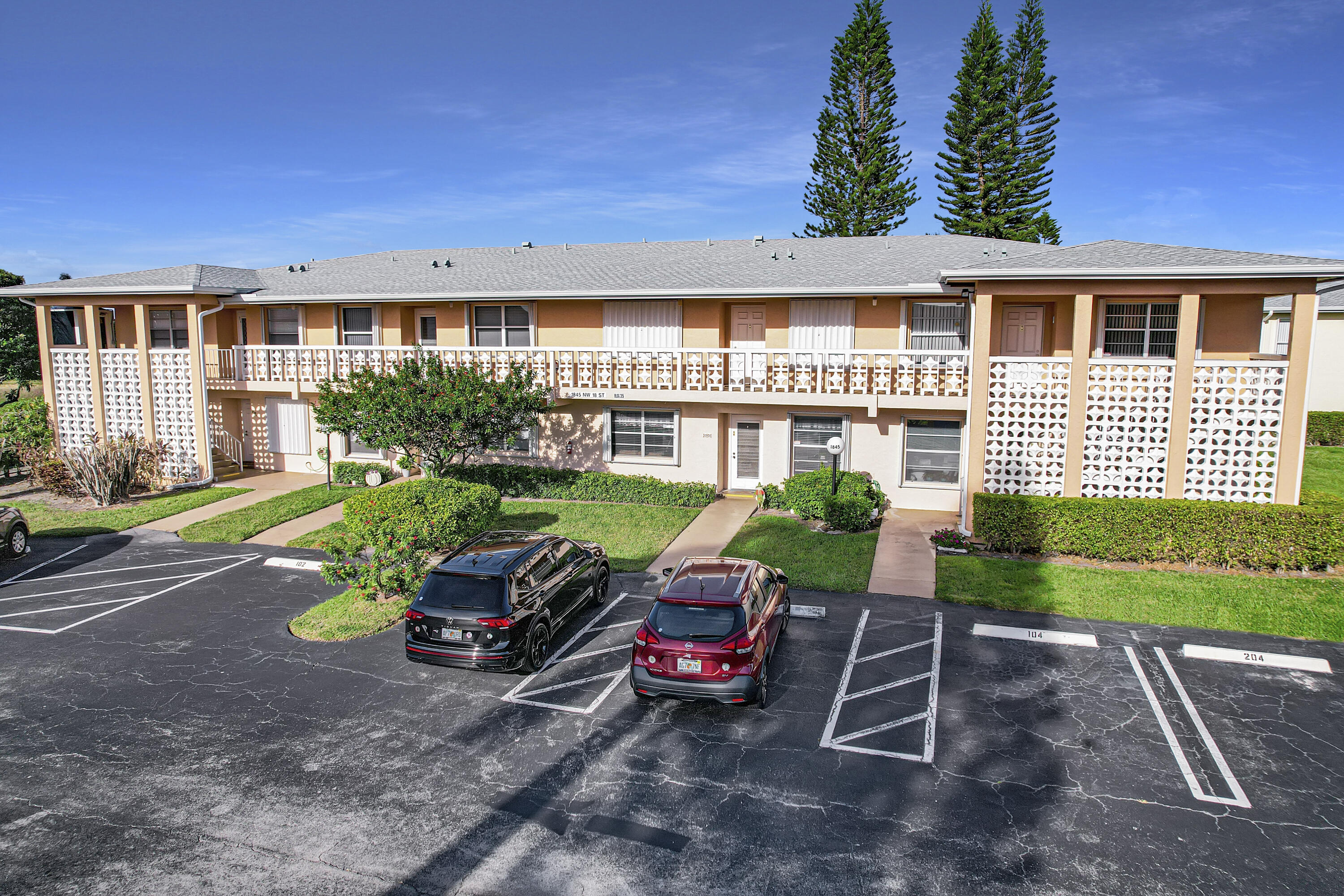 1845 NW 18th Street 103