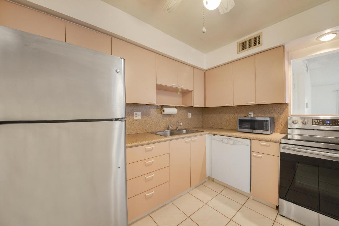 9935 Pineapple Tree Drive 108