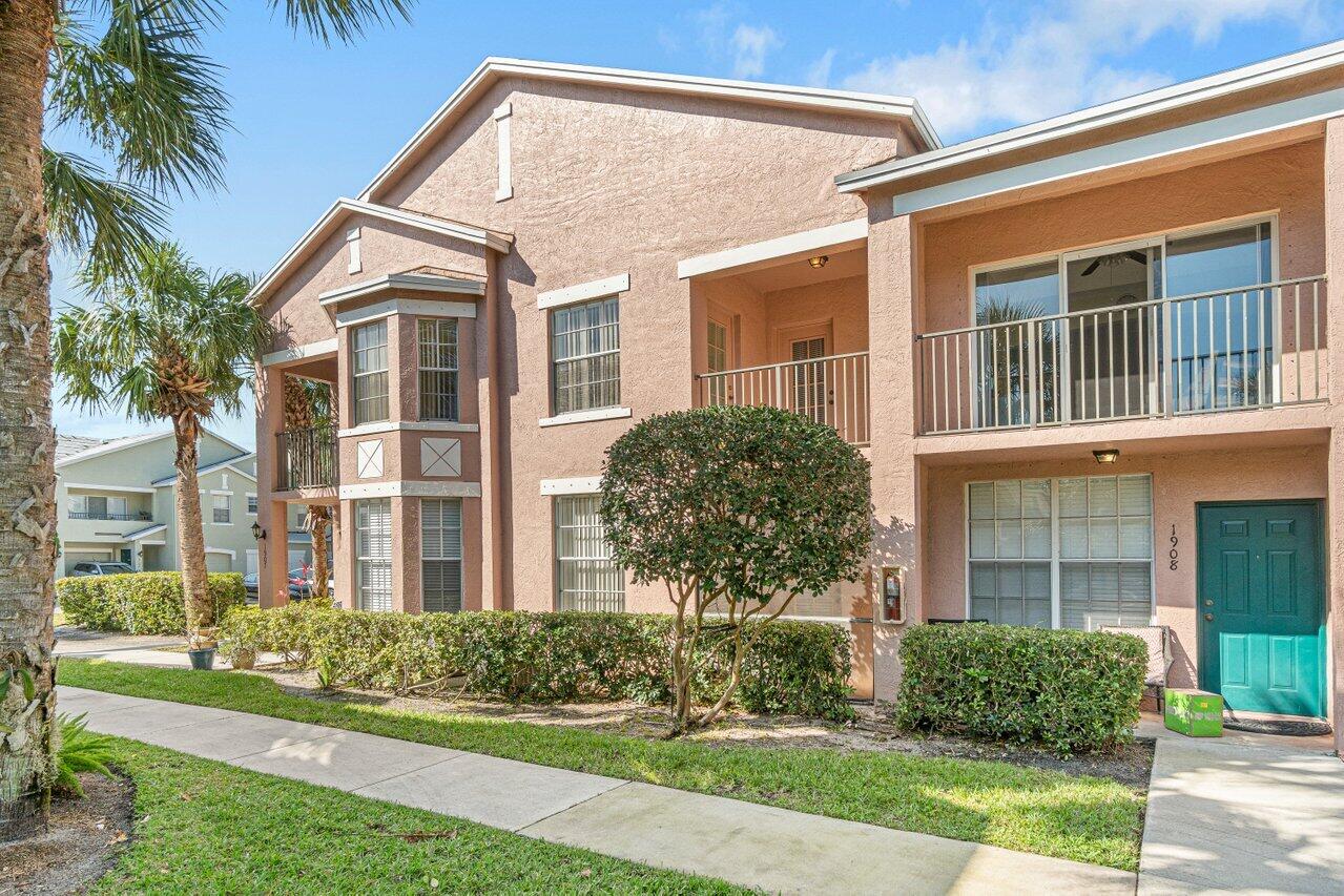 1906 Belmont Place
