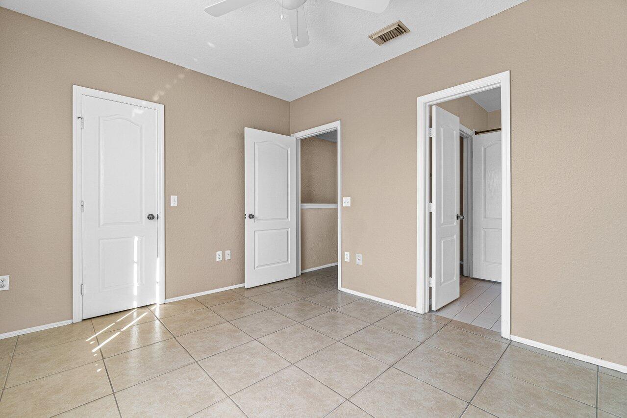 1906 Belmont Place