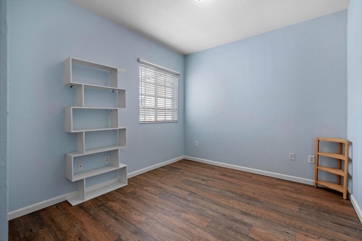 5035 SE Mariner Garden Circle