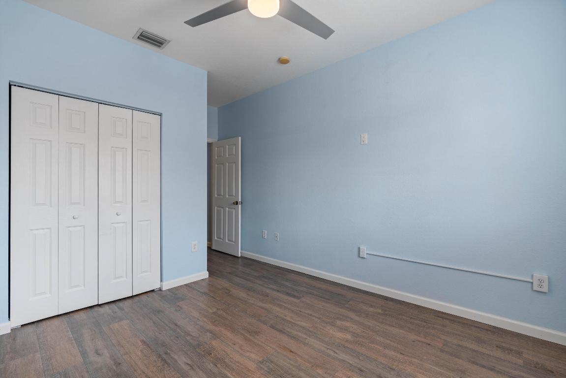 5035 SE Mariner Garden Circle