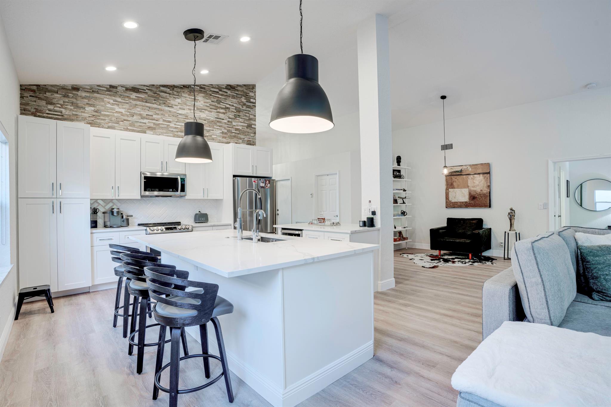 7338 Oakboro Drive