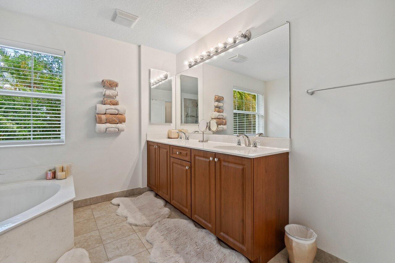 4377 Colony View Drive