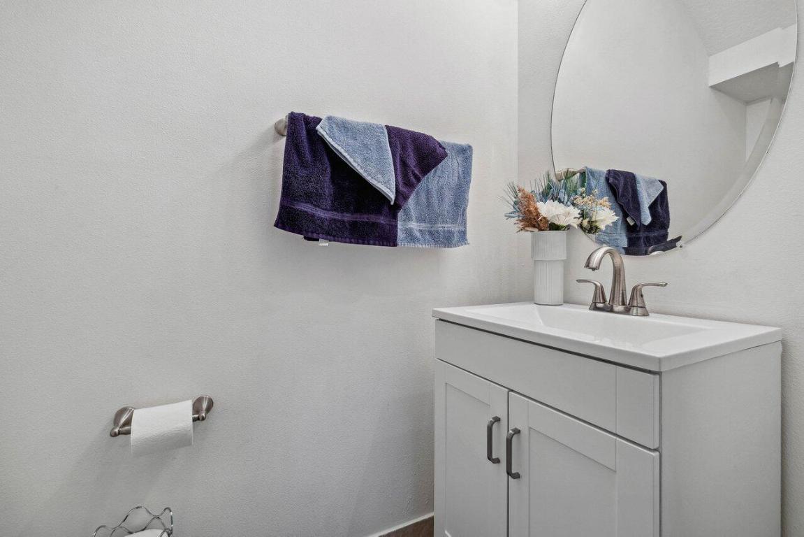 4377 Colony View Drive