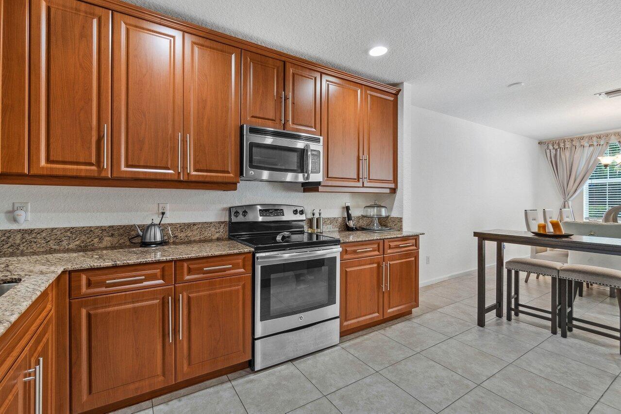 4377 Colony View Drive