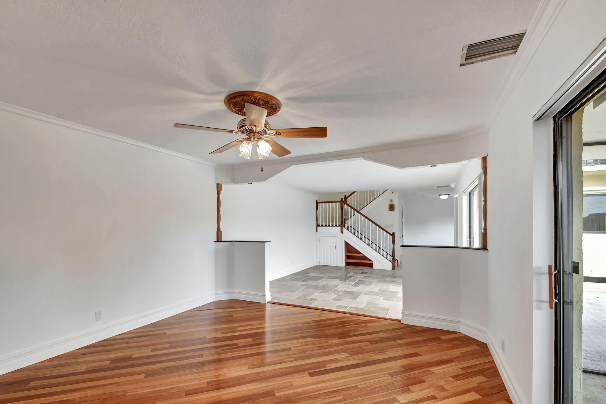 892 Springdale Circle