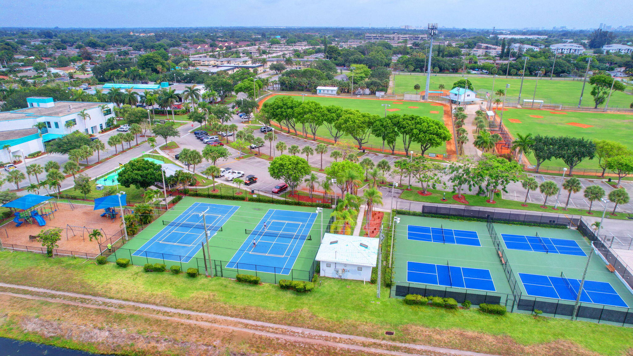 892 Springdale Circle