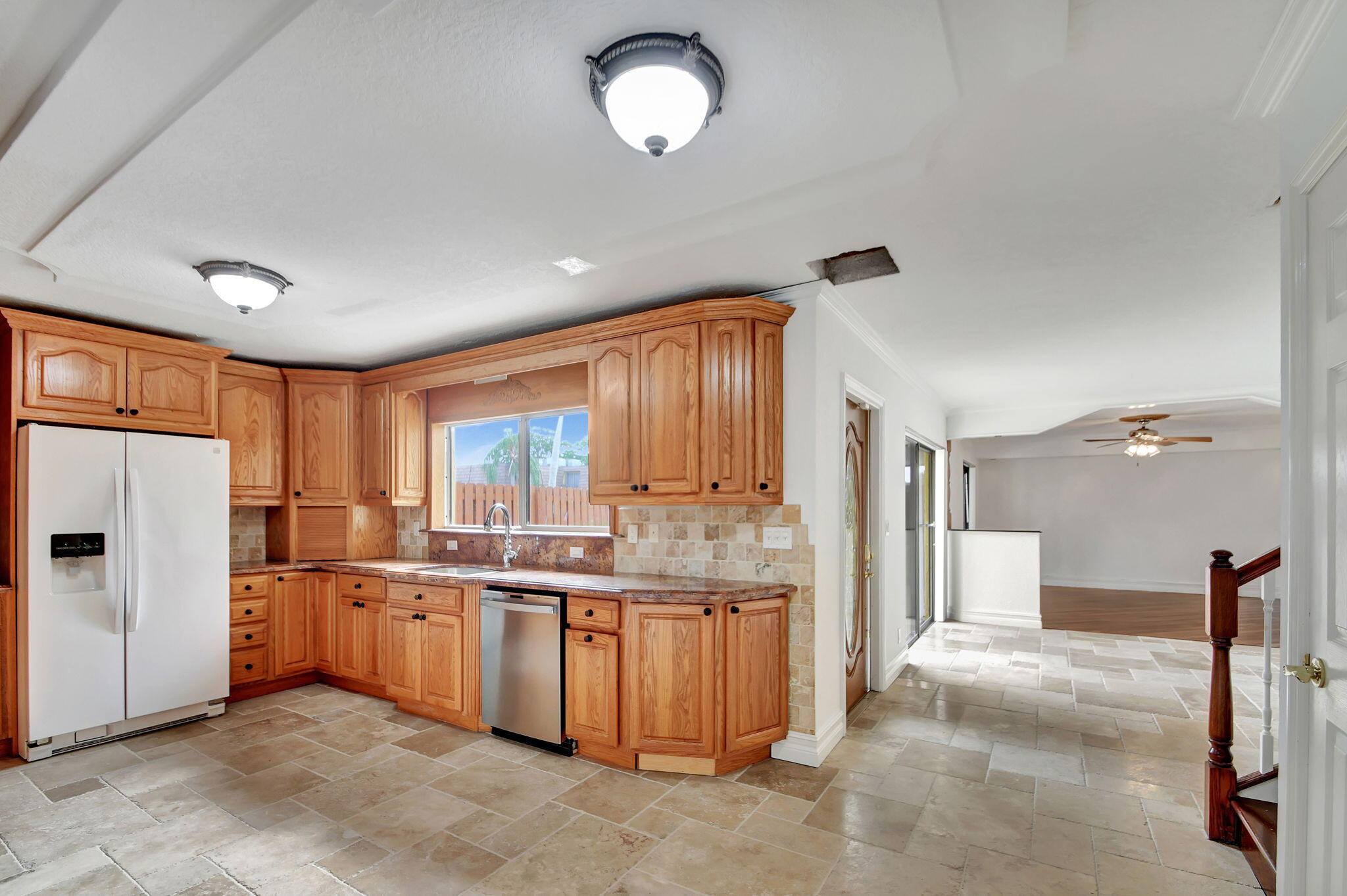 892 Springdale Circle