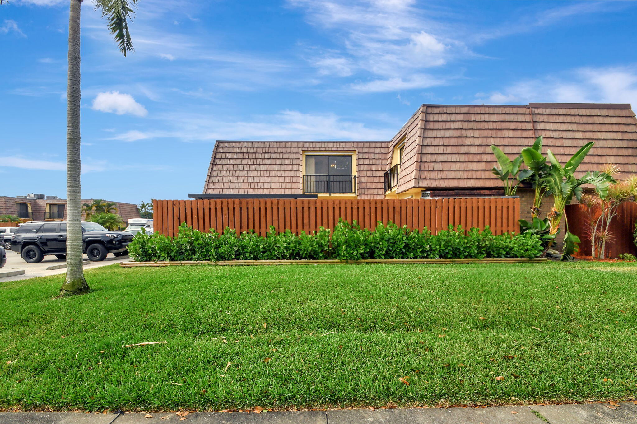 892 Springdale Circle