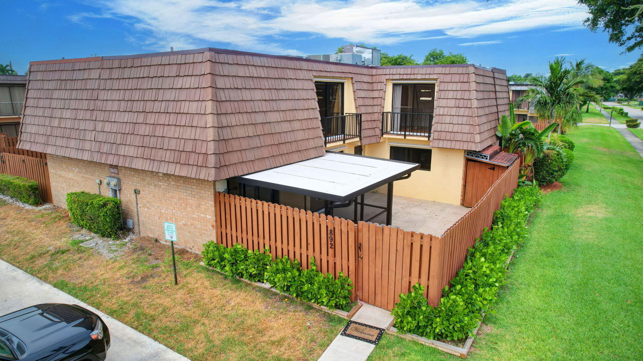 892 Springdale Circle