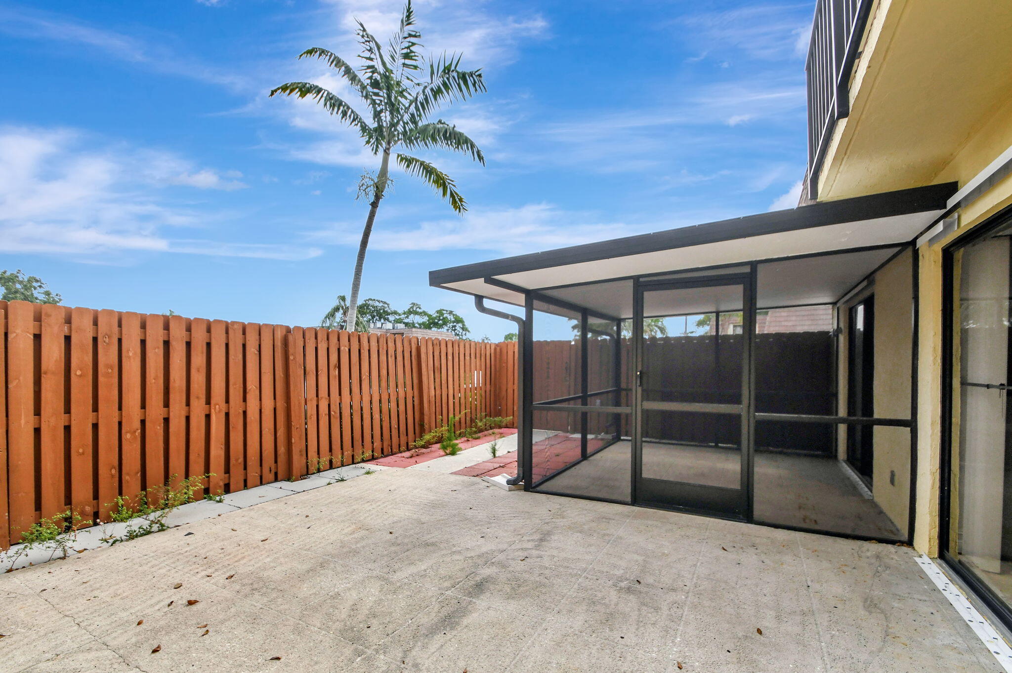 892 Springdale Circle