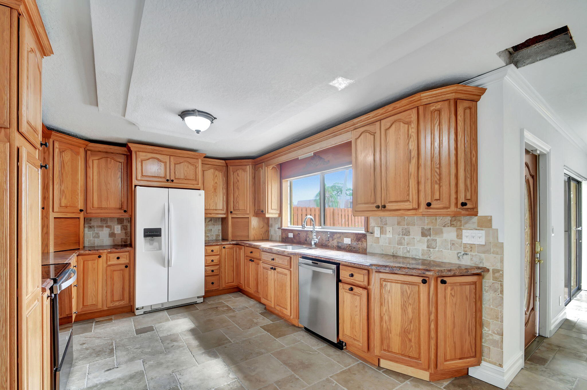 892 Springdale Circle