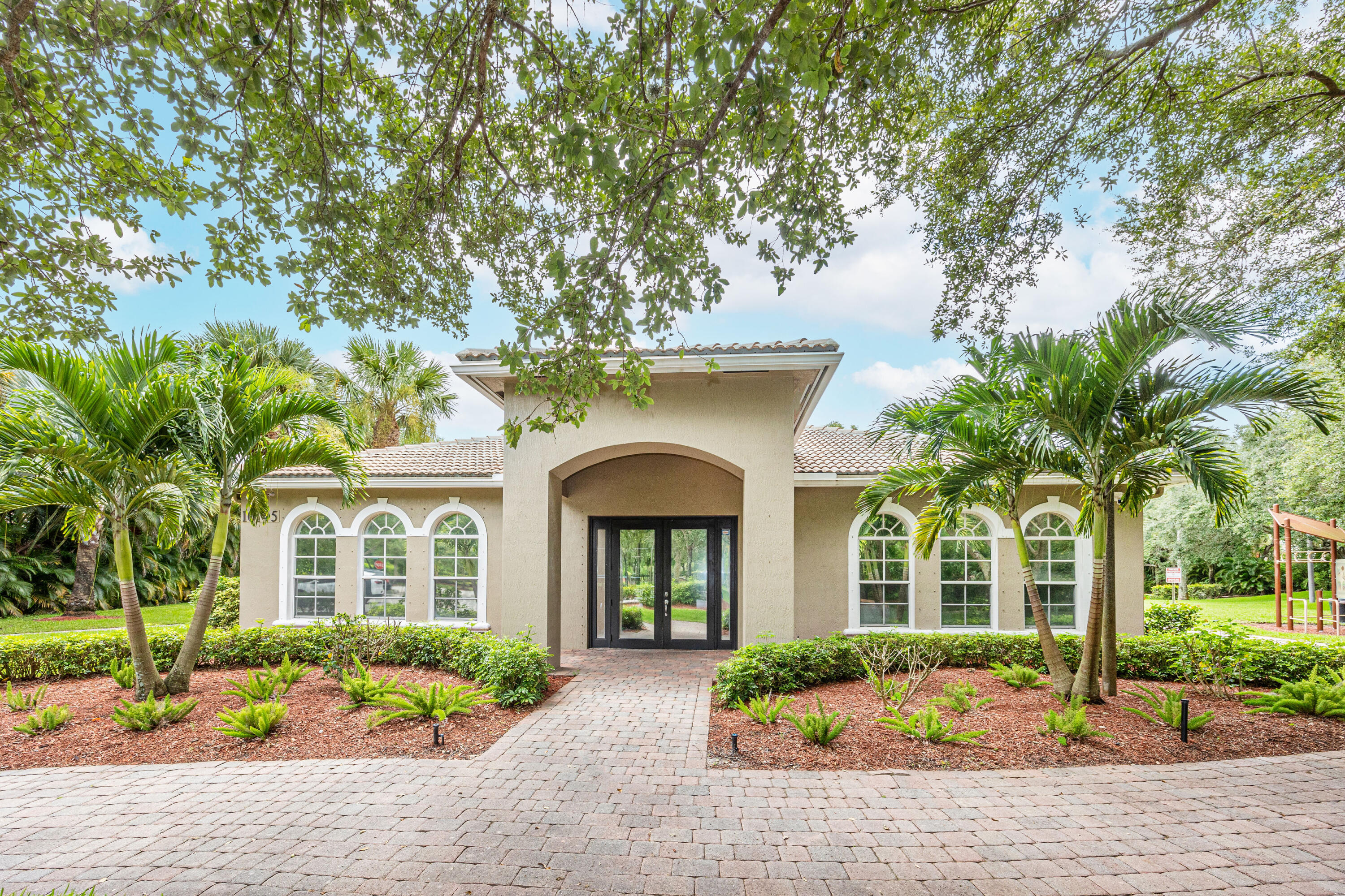 10304 Cypress Lakes Preserve Drive