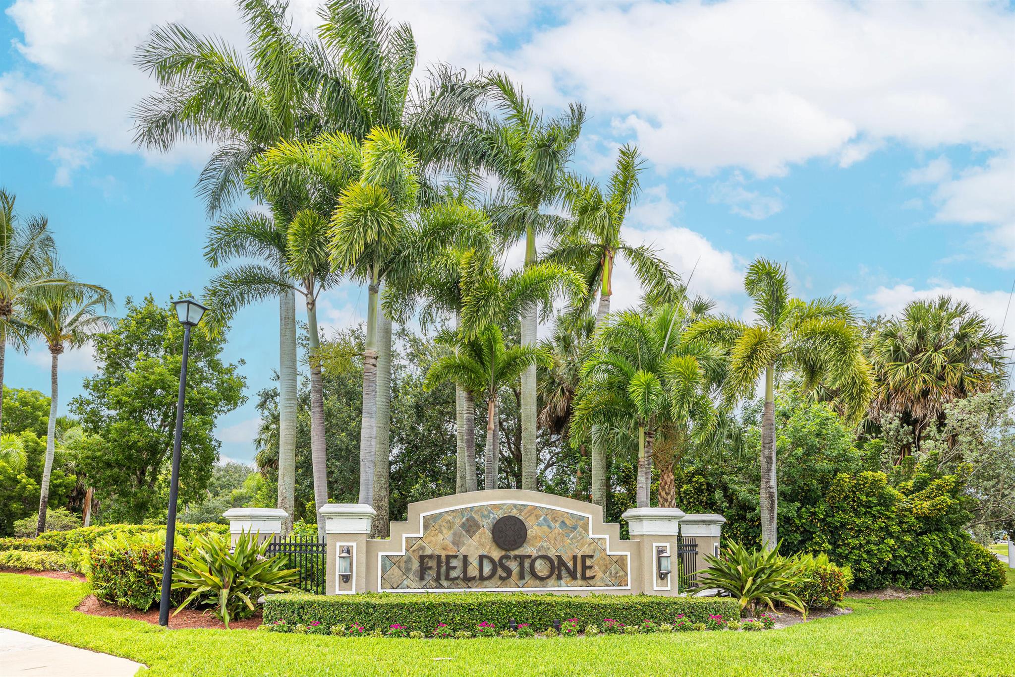 10304 Cypress Lakes Preserve Drive