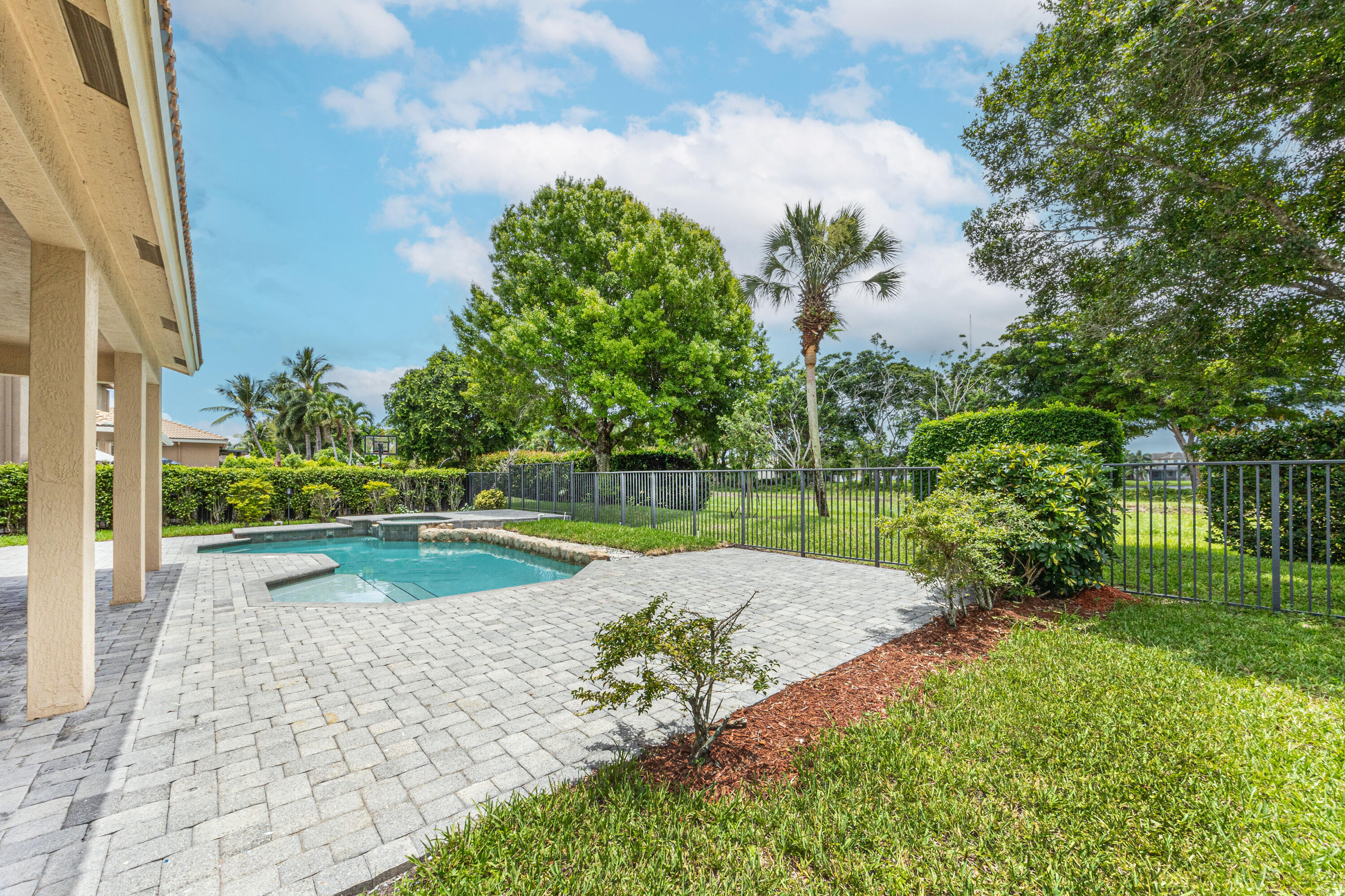 10304 Cypress Lakes Preserve Drive